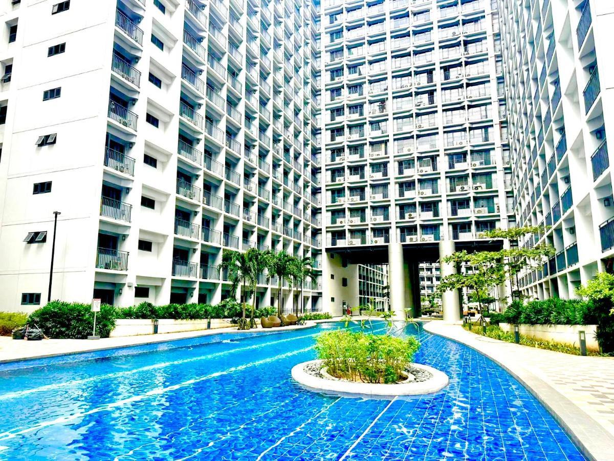 Resort Style Condo Walkable To Mall Of Asia Pasay Esterno foto